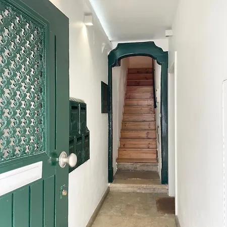 Guestready - Luxury With Private Terrace In Lapa アパート リスボン