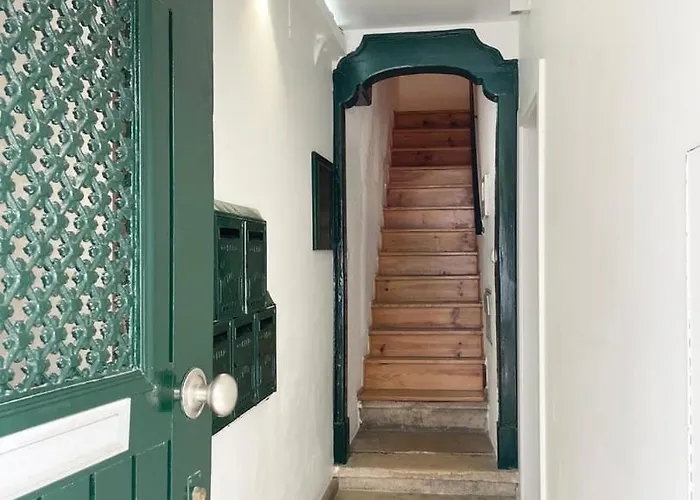 Guestready - Luxury With Private Terrace In Lapa Appartamento Lisbona