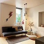 Guestready - Luxury With Private Terrace In Lapa Лиссабон