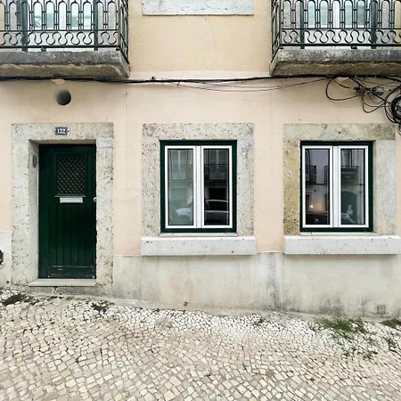 Apartment Guestready - Luxury With Private Terrace In Lapa Lisbon